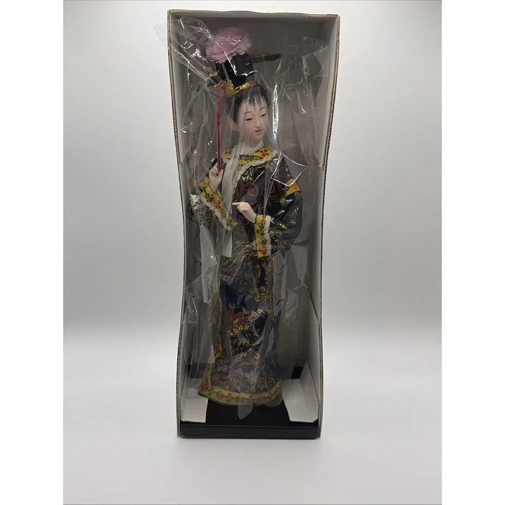 New in box, Chinese Qing Dynasty 1912 manchu princess